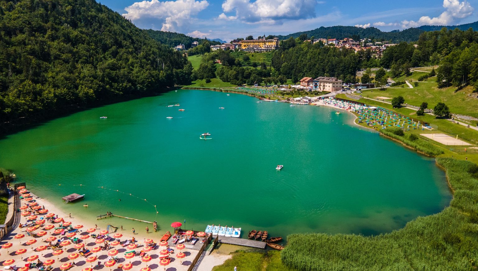 Ecosostenibilità: il lago di Lavarone è Bandiera Blu 2021 - Vita Trentina