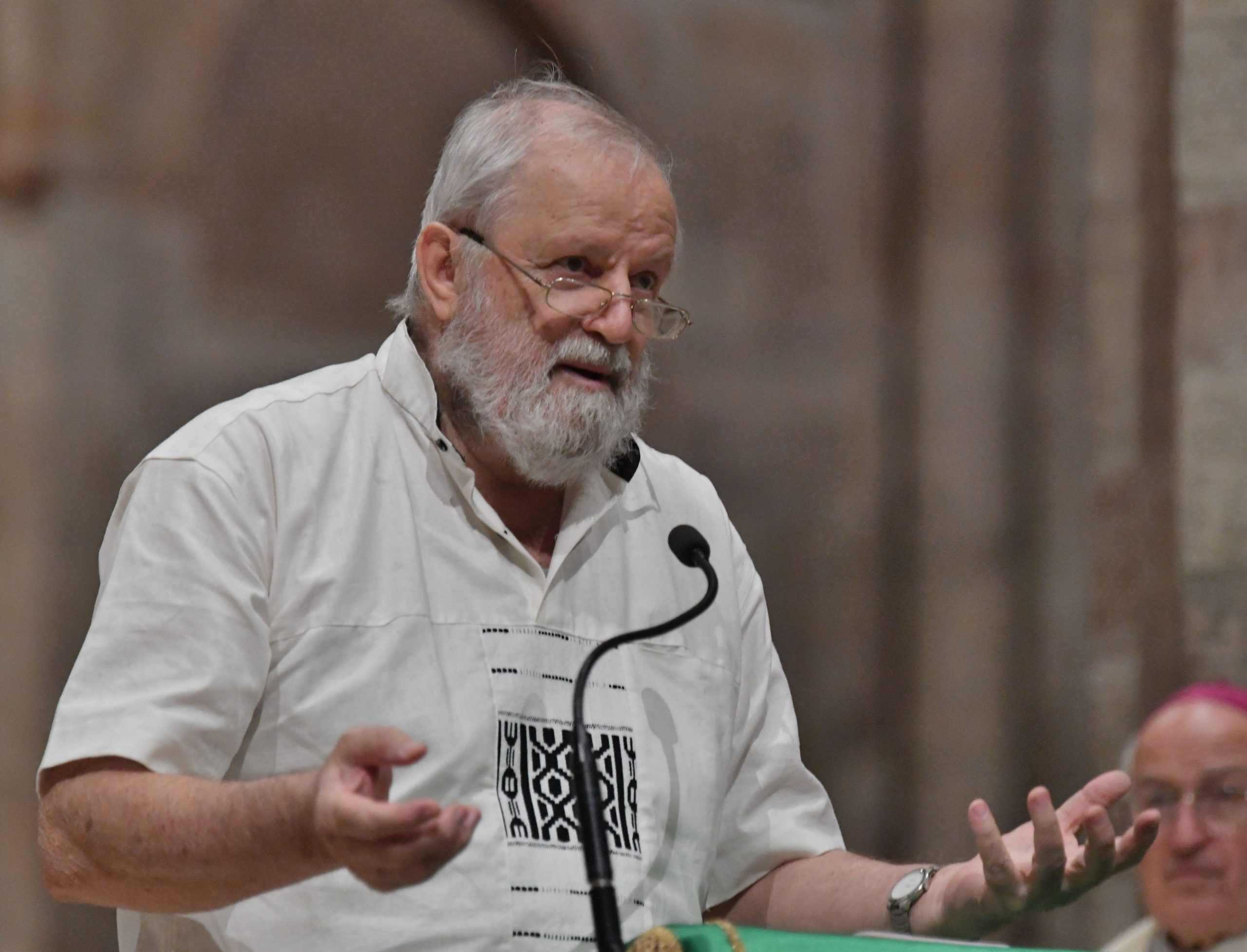 Padre Flavio in Duomo in un incontro missionario di due anni fa (foto Zotta)